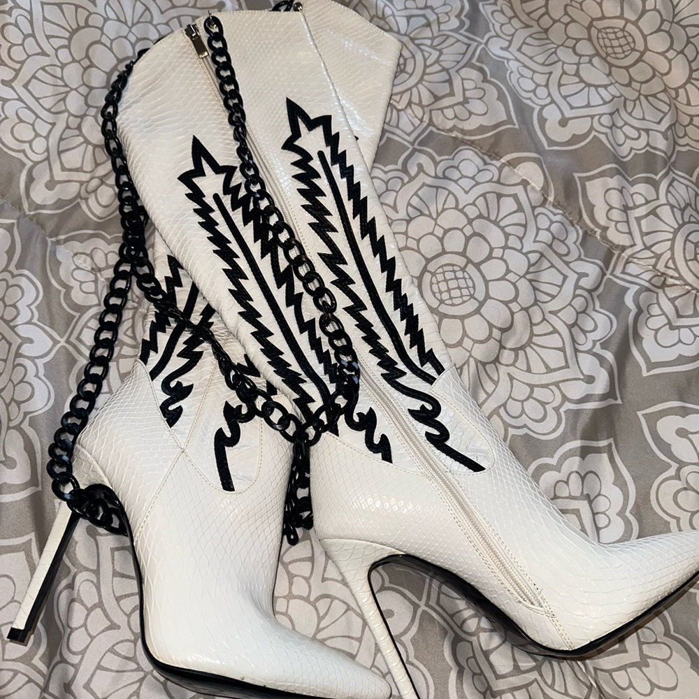 VIRAL heeled boots